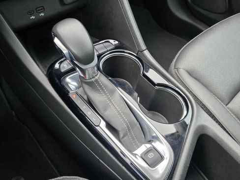 Certified 2024 Buick Encore GX Sport Touring AWD/4WD image 32
