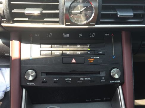 Used 2018 Lexus IS 300 w/ Accessory Package 2 RWD image 19