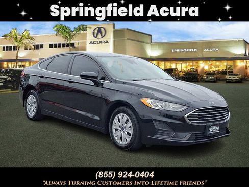 Used 2019 Ford Fusion S FWD image 1