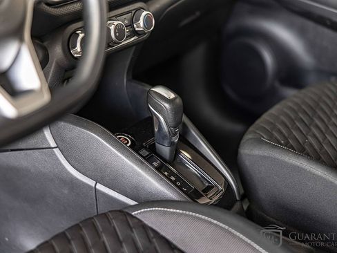 Used 2022 Nissan Kicks S image 20