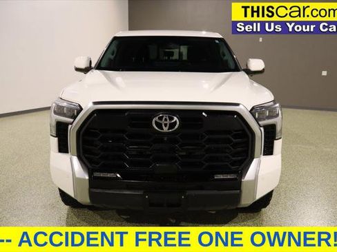 Used 2023 Toyota Tundra Limited image 2