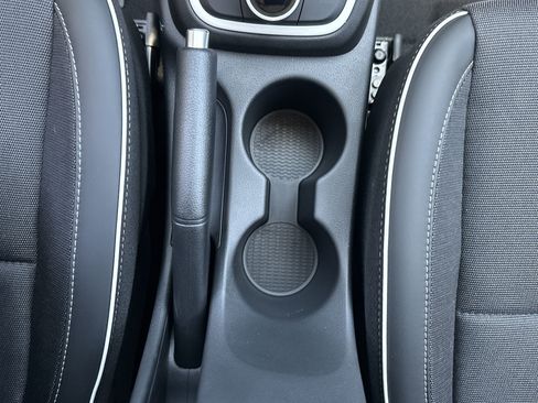 New 2025 Hyundai Venue Limited image 21