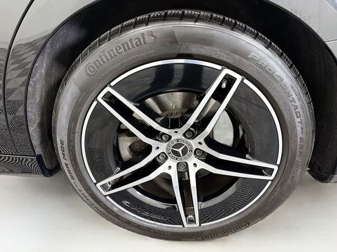 Used 2025 Mercedes-Benz E 350 Sedan image 30