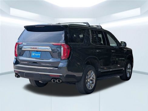 Used 2021 GMC Yukon Denali AWD/4WD image 6
