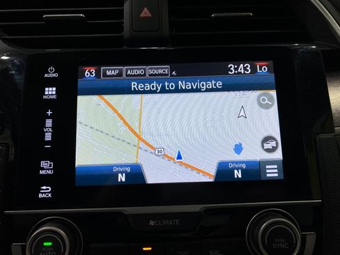 Used 2016 Honda Civic Touring image 17
