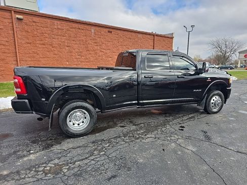 Used 2024 RAM 3500 Limited w/ Safety Group image 4