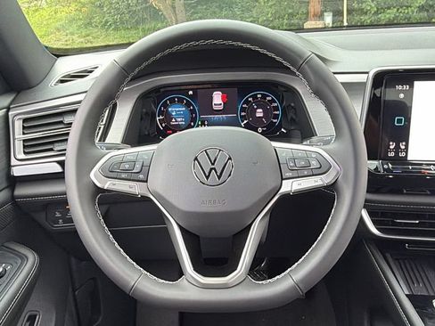 New 2026 Volkswagen Atlas Cross Sport SE AWD/4WD image 16