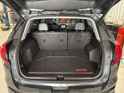 Used 2021 GMC Terrain SLT w/ Infotainment Package II AWD/4WD image 30