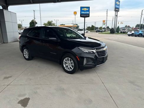 Used 2024 Chevrolet Equinox LT AWD/4WD image 4