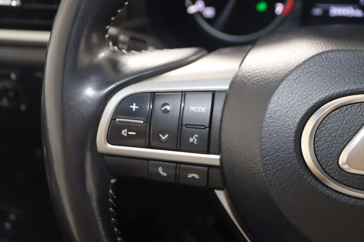 Used 2023 Lexus GX 460 Premium w/ Premium Package AWD/4WD image 31