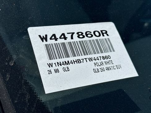 Certified 2026 Mercedes-Benz GLB 250 4MATIC image 2