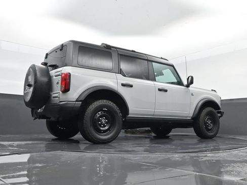Used 2022 Ford Bronco Black Diamond AWD/4WD image 25