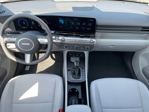 New 2026 Hyundai Kona SE image 12