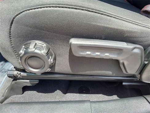 Used 2021 Jeep Wrangler Unlimited Rubicon image 21