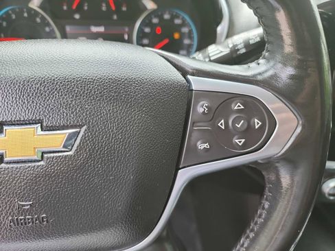 Used 2020 Chevrolet Traverse LT w/ LT Premium Package FWD image 20