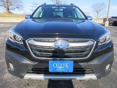 Used 2021 Subaru Outback Touring w/ Popular Package #2 image 8