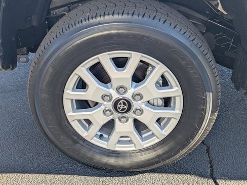 Used 2025 Toyota Tacoma SR image 11