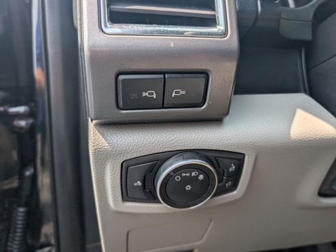 Used 2017 Ford F350 XLT w/ Snow Plow Prep Package AWD/4WD image 13