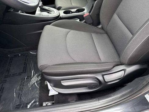 Used 2023 Kia Forte LXS FWD image 15