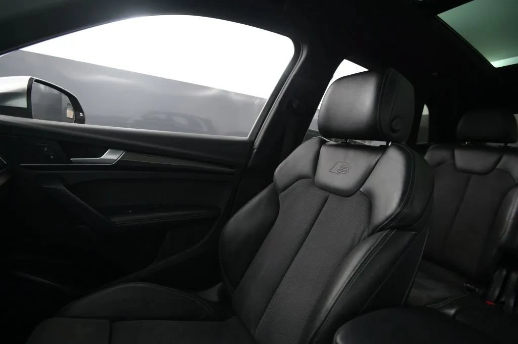 Used 2022 Audi SQ5 Premium Plus w/ Premium Plus Package AWD/4WD image 29
