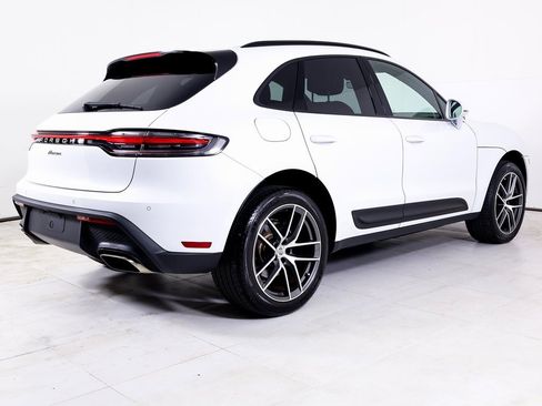 Certified 2024 Porsche Macan w/ Premium Plus Package image 27