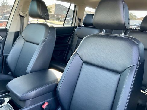 Used 2019 Volkswagen Atlas SEL image 41