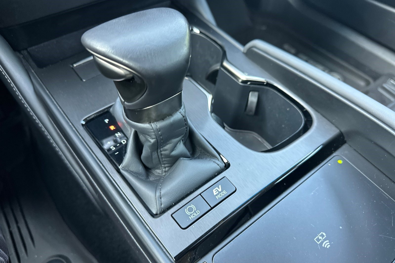 Certified 2025 Lexus ES 300h w/ Premium Package FWD image 19
