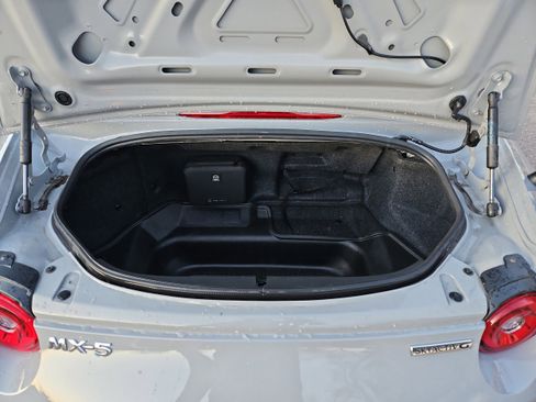 Used 2024 MAZDA MX-5 Miata Grand Touring w/ Weather Package image 15