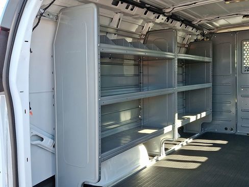 New 2025 Chevrolet Express 3500 w/ Driver Convenience Package image 9