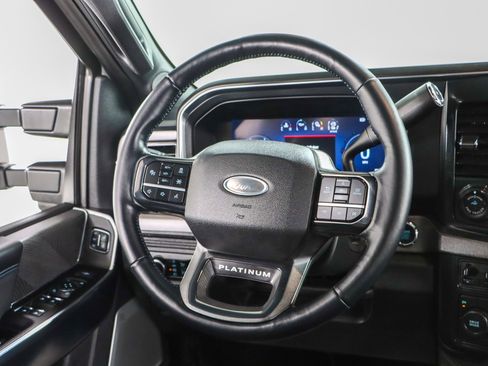 Used 2025 Ford F450 Platinum w/ FX4 Off-Road Package AWD/4WD image 13