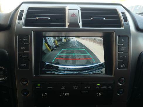 Certified 2021 Lexus GX 460 Premium w/ Premium Plus Package image 17