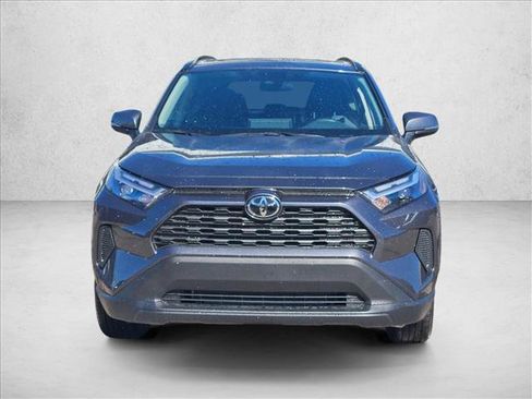 Used 2025 Toyota RAV4 XLE image 2