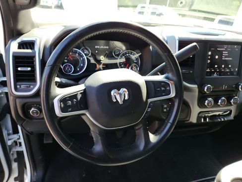 Used 2024 RAM 2500 Big Horn AWD/4WD image 12