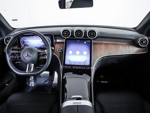 Certified 2025 Mercedes-Benz GLC 300 4MATIC w/ AMG Line image 10