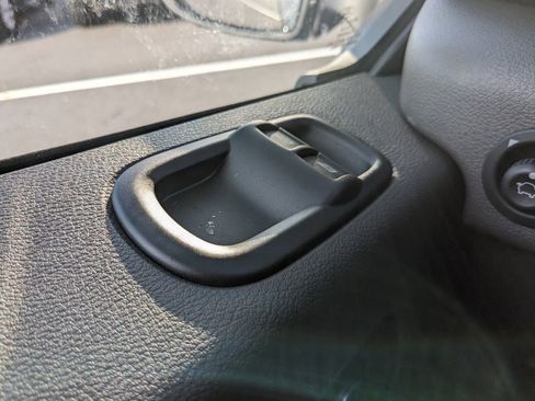 New 2025 Ford Transit 250 148 Medium Roof w/ Load Area Protection Package image 24