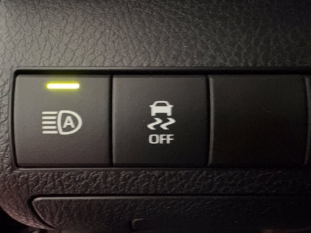 Certified 2022 Toyota Camry XSE FWD image 14