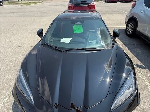 Used 2024 Chevrolet Corvette Stingray Premium Conv w/ Z51 Performance Package RWD image 6