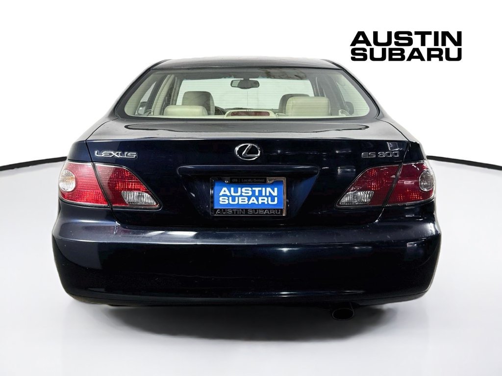 Used 2003 Lexus ES 330 w/ Premium Pkg FWD image 6