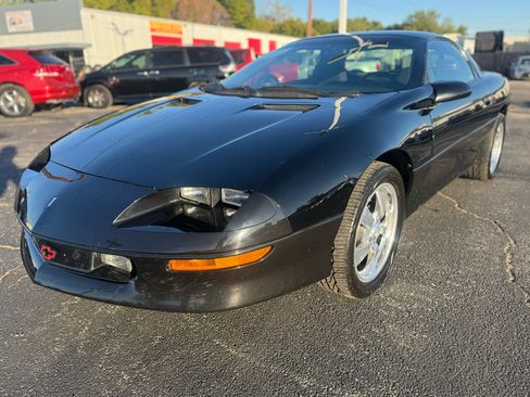 Used 1994 Chevrolet Camaro Z28 image 2