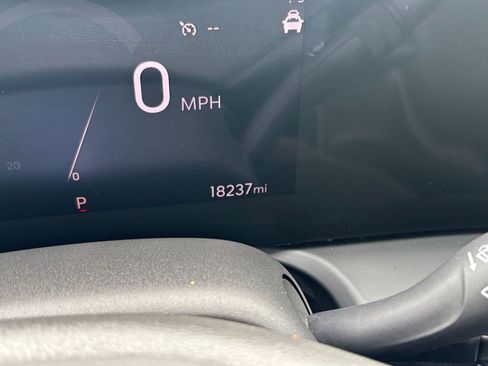 Used 2025 Buick Encore GX Preferred image 39