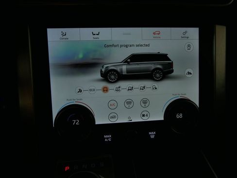 Used 2022 Land Rover Range Rover Westminster Edition image 25