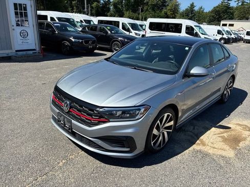 Used 2021 Volkswagen Jetta GLI Autobahn FWD image 4