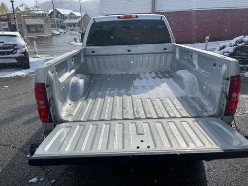 Used 2013 Chevrolet Silverado 3500 W/T w/ Snow Plow Prep Package image 7