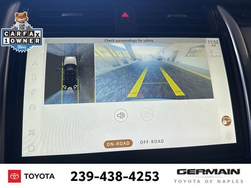 Used 2021 Land Rover Discovery HSE R-Dynamic image 13