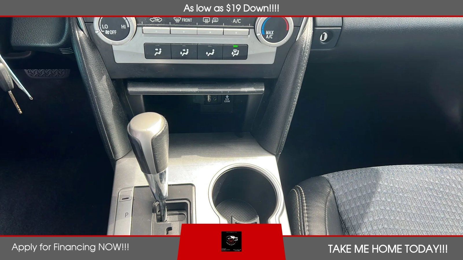 Used 2012 Toyota Camry SE FWD image 14