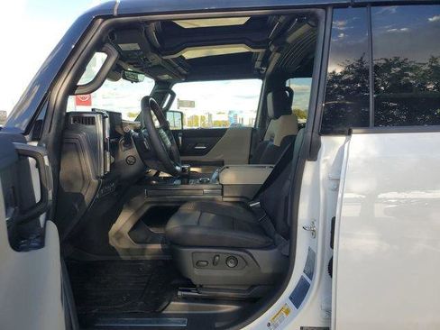 New 2026 GMC Hummer EV SUV AWD/4WD image 11