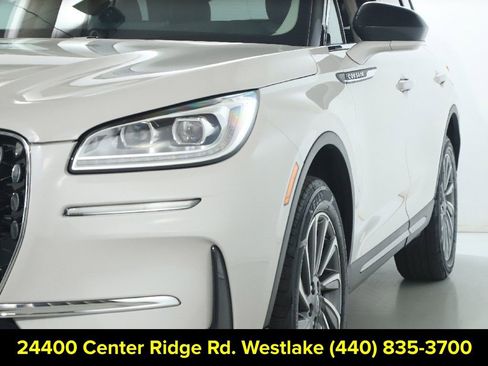 Certified 2023 Lincoln Corsair Reserve AWD/4WD image 5