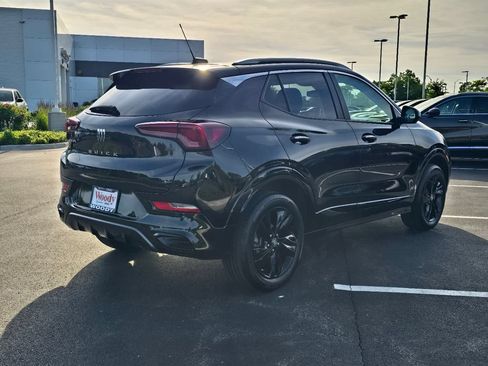 Used 2024 Buick Encore GX Sport Touring w/ Advanced Technology Package AWD/4WD image 8