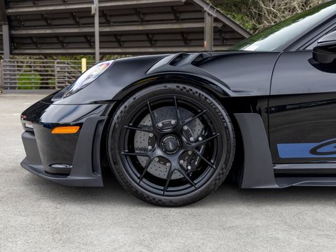 Certified 2025 Porsche 911 GT3 RS image 15