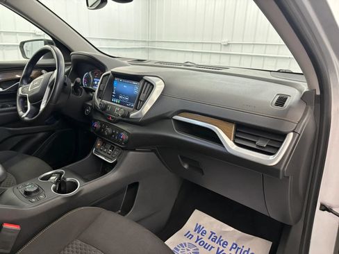 Used 2020 GMC Terrain SLE w/ Driver Convenience Package AWD/4WD image 33